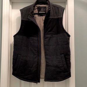 Prana Men's Charcoal and Black Outdoor Vest